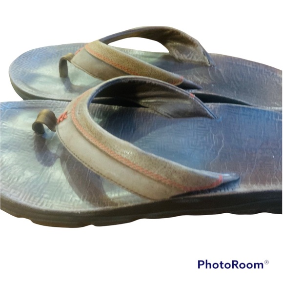CHACO Kirkwood Dark Earth Mens Leather Flip Flop - Picture 2 of 7